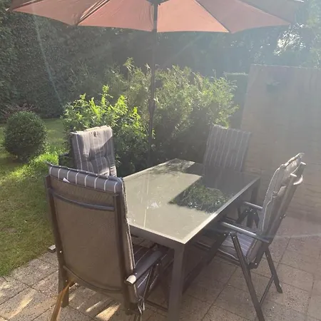 Holiday home Rode Eekhoorn: Genieten Met De Dieren In Het Bos! *
