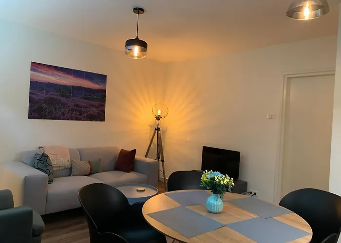 Ferienhaus Rode Eekhoorn: Genieten Met De Dieren In Het Bos! *