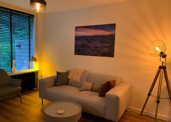 Дом отдыха Rode Eekhoorn: Genieten Met De Dieren In Het Bos! Оттерло